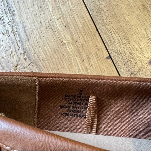 Women’s Old Navy Cognac Modern Loafers - Picture 4 of 4